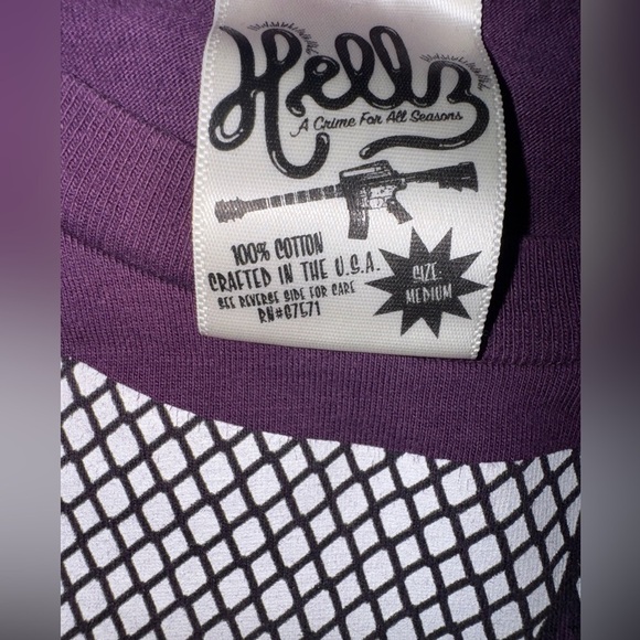 Hellz Bellz Tee, preowned size Medium - Picture 4 of 5